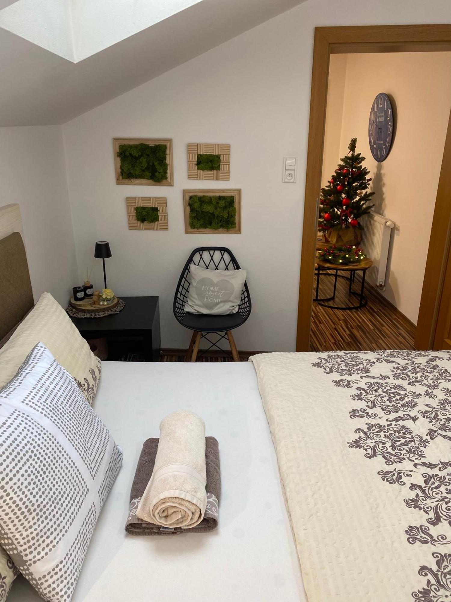 Dum U Lazni Federer Appartement Třeboň Kamer foto